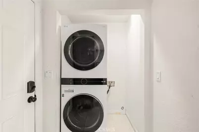 816 W G, Ontario, CA 91762 - Photo 16