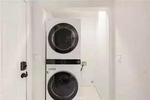 816 W G, Ontario, CA 91762 - Photo 16