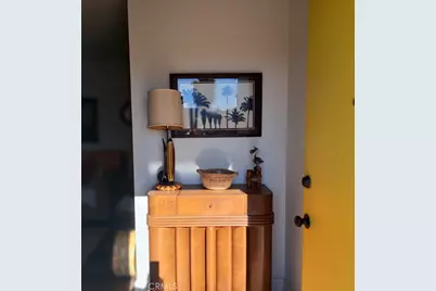 860 S Alessandro, Hemet, CA 92543 - Photo 2