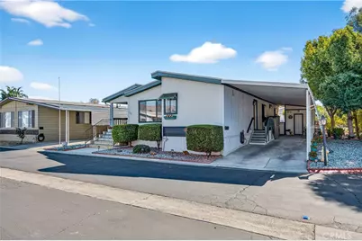 1300 W Menlo #163, Hemet, CA 92543 - Photo 2