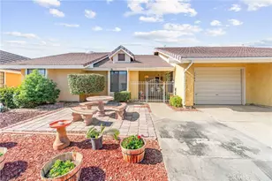 1362 Yorktown, San Jacinto, CA 92583 - Photo 2