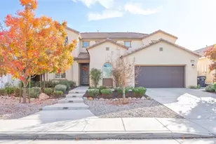 30517 Copper Rose, Murrieta, CA 92563 - Photo 2