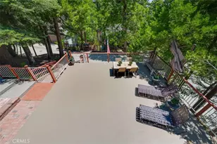 395 Primrose Cir, Lake Arrowhead, CA 92352 - Photo 6