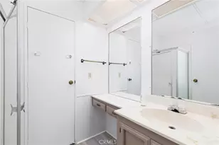 881 N Lake, Hemet, CA 92544 - Photo 24