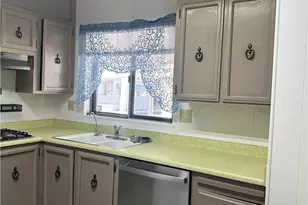 881 N Lake, Hemet, CA 92544 - Photo 8