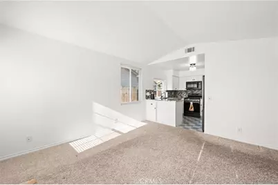 39795 Old Carriage, Murrieta, CA 92563 - Photo 16