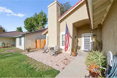 39795 Old Carriage, Murrieta, CA 92563 - Photo 6