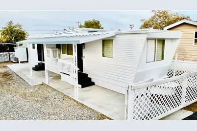 6426 Valley View Street #9, Joshua Tree, CA 92252 - Photo 2