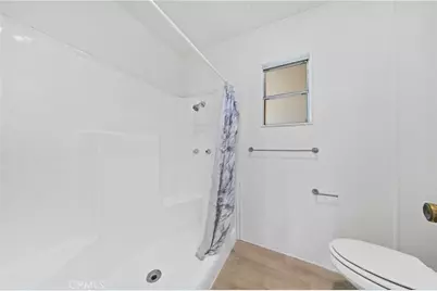 1895 W Devonshire Avenue #76, Hemet, CA 92545 - Photo 16