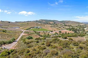 1 Avenida La Cresta, Murrieta, CA 92562 - Photo 8