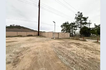 33761 Leon Rd, Winchester, CA 92596 - Photo 10