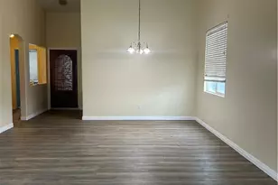 10622 Yosemite Falls Ave, Bakersfield, CA 93312 - Photo 40