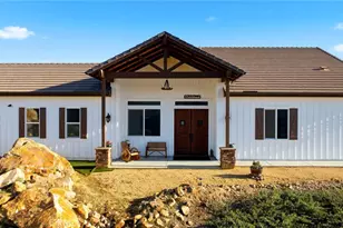 39472 Vista Del Bosque, Murrieta, CA 92562 - Photo 2