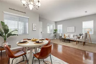 36205 Coffee Tree Pl, Murrieta, CA 92562 - Photo 4