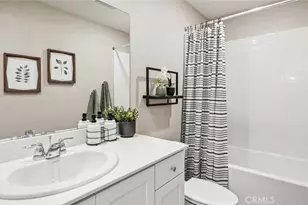 30723 Draco Dr, Winchester, CA 92596 - Photo 8