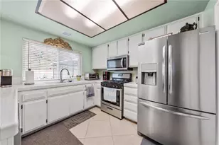 11735 Country Flower, Moreno Valley, CA 92557 - Photo 12