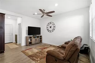 30332 Town Square, Menifee, CA 92584 - Photo 4