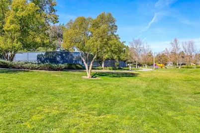 31757 Corte Pollensa, Temecula, CA 92592 - Photo 34