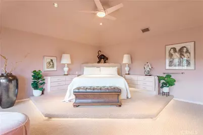 7373 Alicante, Carlsbad, CA 92009 - Photo 32