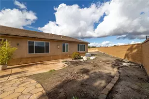 35078 Waimea, Winchester, CA 92596 - Photo 26