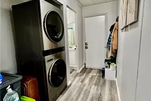 881 N Lake St, Hemet, CA 92544 - Photo 12