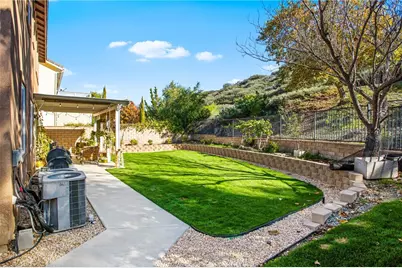 22862 Montanya, Murrieta, CA 92562 - Photo 40