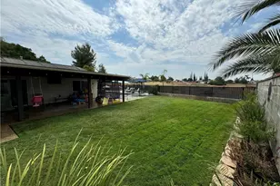 33817 Liberty Rd, Yucaipa, CA 92399 - Photo 10