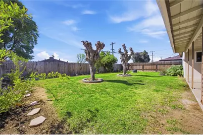 409 Borman Avenue, Bakersfield, CA 93308 - Photo 42