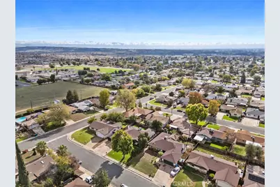 409 Borman Avenue, Bakersfield, CA 93308 - Photo 10