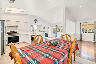 42874 Berkley, Hemet, CA 92544 - Photo 8