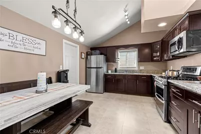 3496 Briarvale Street, Corona, CA 92879 - Photo 8