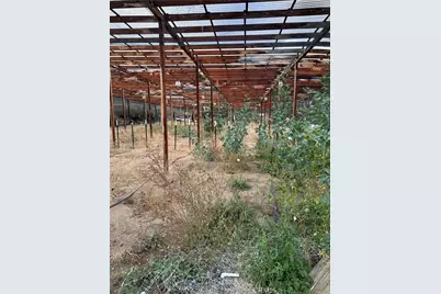 34930 Benton Road, Hemet, CA 92544 - Photo 44