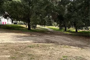 34930 Benton Rd, Hemet, CA 92544 - Photo 10