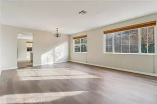 27741 Elderberry St, Murrieta, CA 92562 - Photo 4