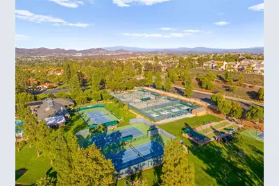 38521 Glen Abbey, Murrieta, CA 92562 - Photo 46