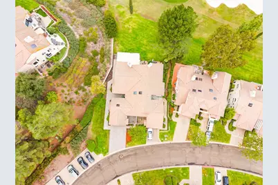 38521 Glen Abbey, Murrieta, CA 92562 - Photo 32