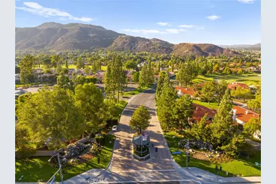 38521 Glen Abbey, Murrieta, CA 92562 - Photo 54