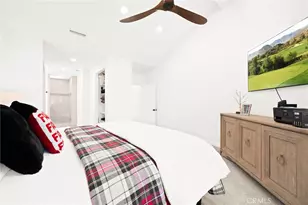 38521 Glen Abbey, Murrieta, CA 92562 - Photo 30