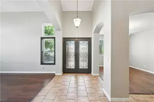 23549 Bending Oak Ct, Murrieta, CA 92562 - Photo 6