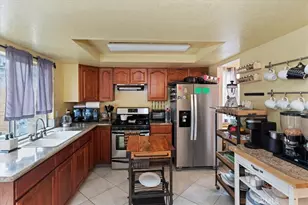 156 S Loretta, Rialto, CA 92376 - Photo 14