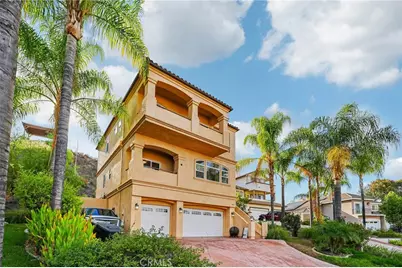 30571 Longhorn Drive, Canyon Lake, CA 92587 - Photo 2