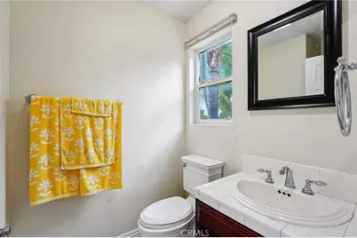 30571 Longhorn Drive, Canyon Lake, CA 92587 - Photo 16