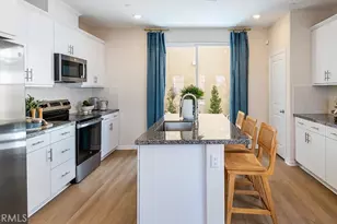 1684 Phantom Ln, Rialto, CA 92376 - Photo 2