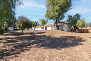 15175 Macias, Lake Elsinore, CA 92530 - Photo 40