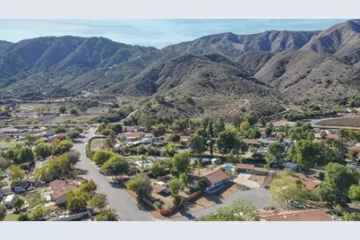 15175 Macias, Lake Elsinore, CA 92530 - Photo 48