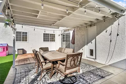 18019 Tiara, Encino, CA 91316 - Photo 32