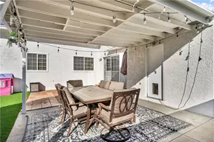 18019 Tiara, Encino, CA 91316 - Photo 32