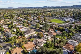 18019 Tiara, Encino, CA 91316 - Photo 40