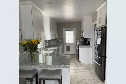 4225 E Court Avenue, Orange, CA 92869 - Photo 4