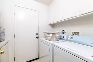 37974 Orange Blossom Ln, Murrieta, CA 92563 - Photo 6